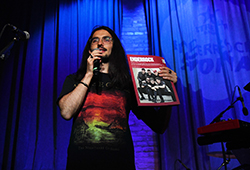 Enderrock Sona amb  Koeman, Minibús Intergalàctic i The Goliards Collective 